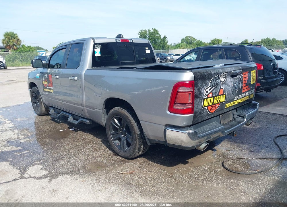 2019 RAM 1500 VIN: 1C6RREBT2KN514060