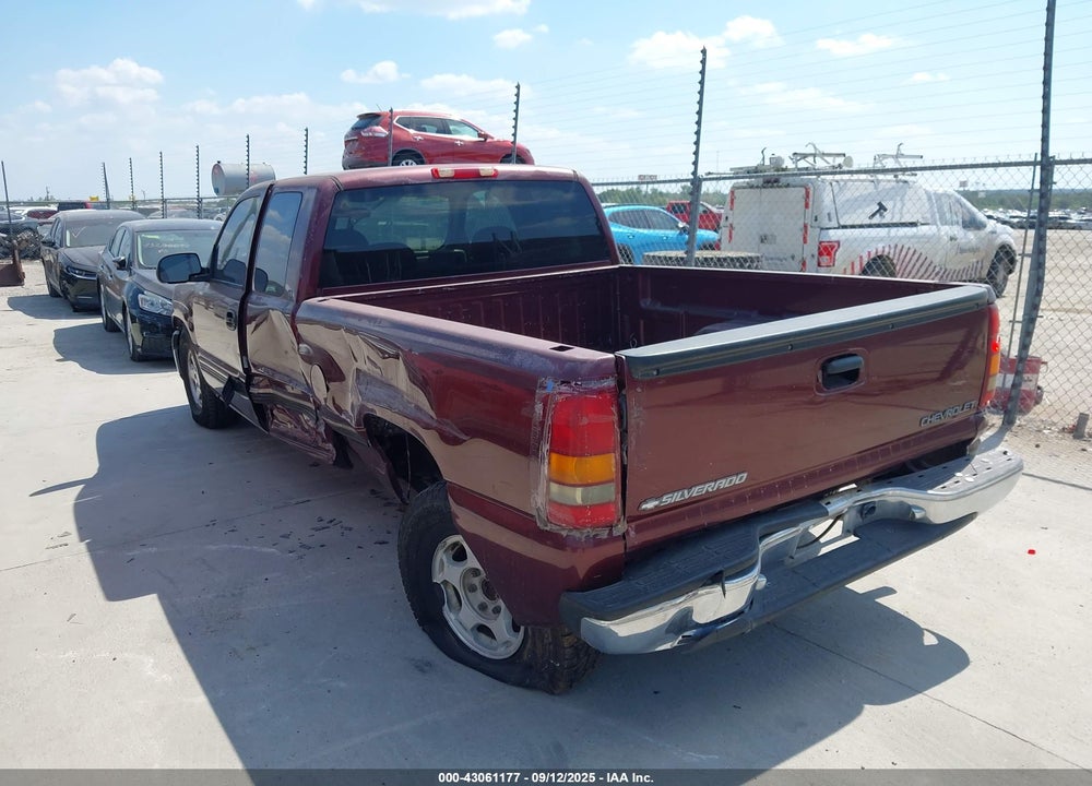 1999 CHEVROLET SILVERADO 1500 LS VIN: 2GCEC19T9X1124136