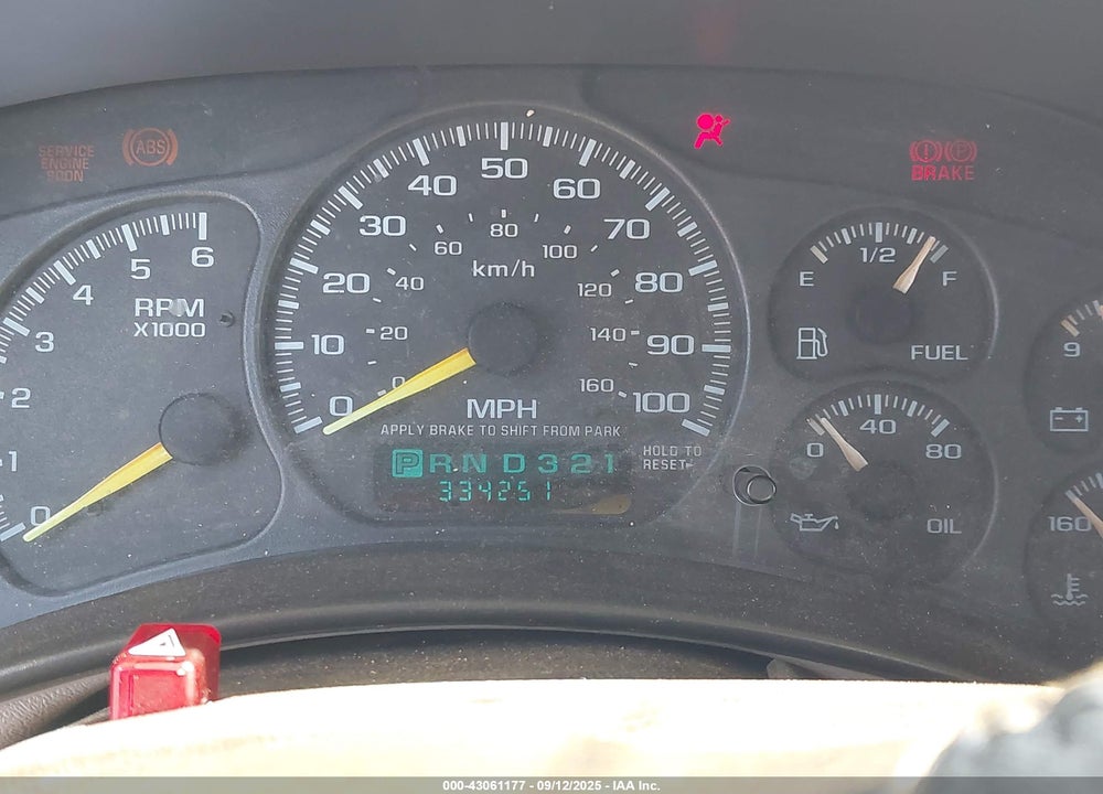 1999 CHEVROLET SILVERADO 1500 LS VIN: 2GCEC19T9X1124136