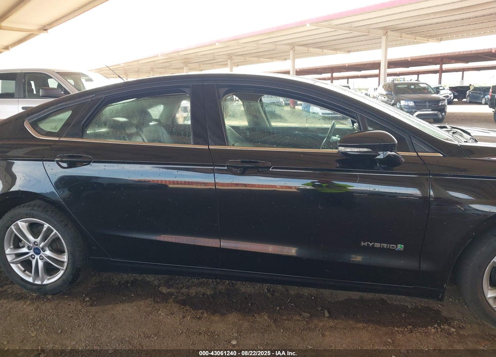 2016 FORD FUSION VIN: 3FA6P0LU3GR127202
