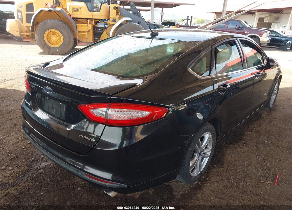 2016 FORD FUSION VIN: 3FA6P0LU3GR127202