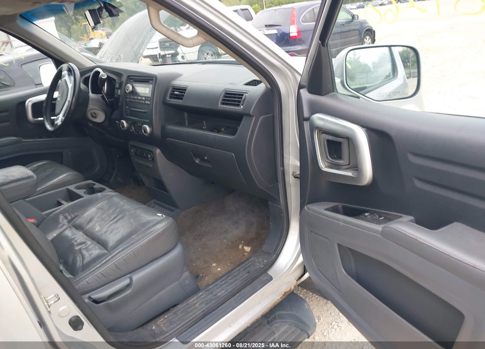 2008 HONDA RIDGELINE RTL VIN: 2HJYK16568H502424