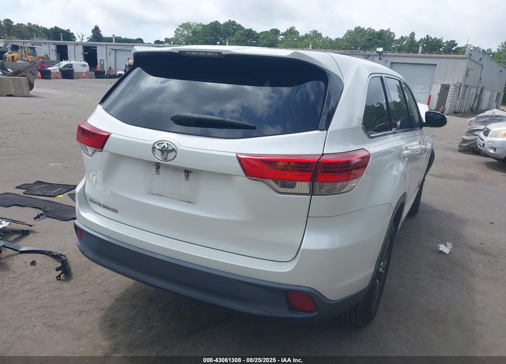 2019 TOYOTA HIGHLANDER VIN: 5TDZARFH4KS056903