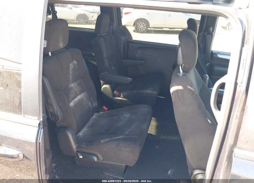 2014 DODGE GRAND CARAVAN SXT VIN: 2C4RDGCG0ER173804