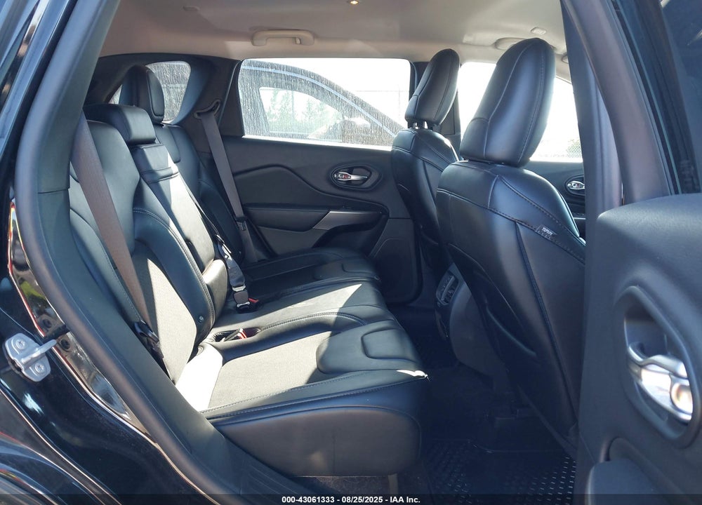 2019 JEEP CHEROKEE VIN: 1C4PJMLN9KD193867