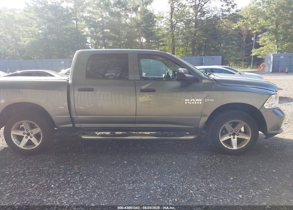 2013 RAM 1500 VIN: 1C6RR7KT2DS520053