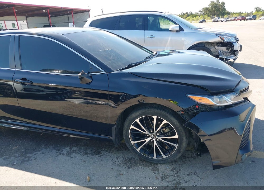 2020 TOYOTA CAMRY VIN: 4T1G11AK6LU334088