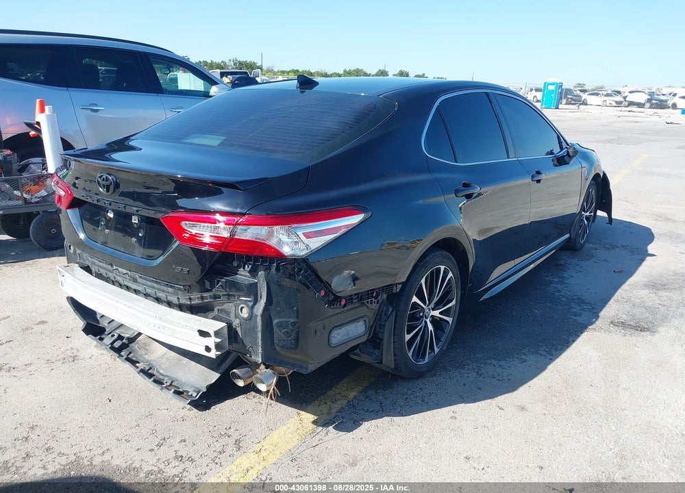 2020 TOYOTA CAMRY VIN: 4T1G11AK6LU334088