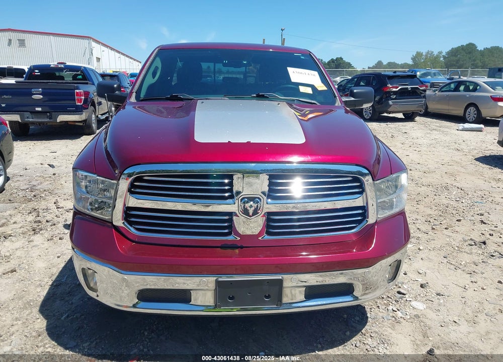 2017 RAM 1500 VIN: 1C6RR6GT7HS805677