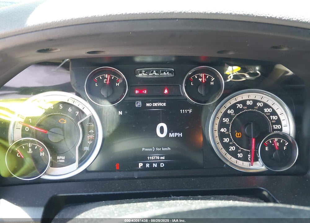2017 RAM 1500 VIN: 1C6RR6GT7HS805677