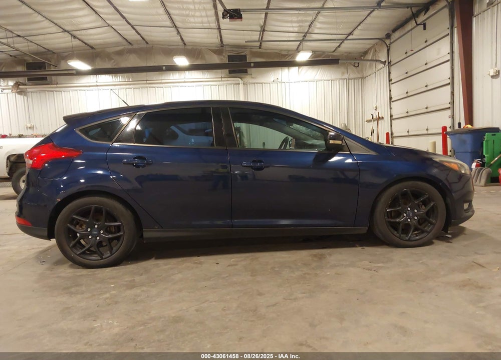 2016 FORD FOCUS VIN: 1FADP3K24GL253981