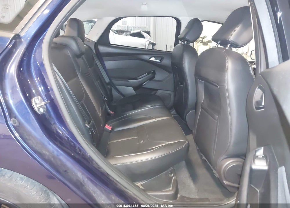 2016 FORD FOCUS VIN: 1FADP3K24GL253981