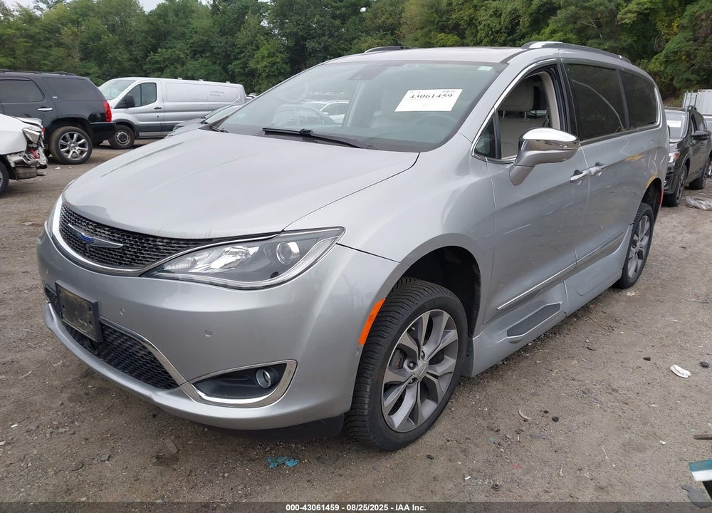 2019 CHRYSLER PACIFICA LIMITED VIN: 2C4RC1GG7KR522463