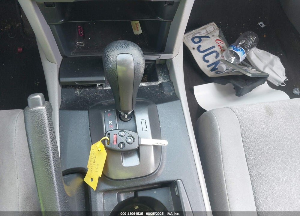 2010 HONDA ACCORD VIN: 1HGCP2F40AA018817