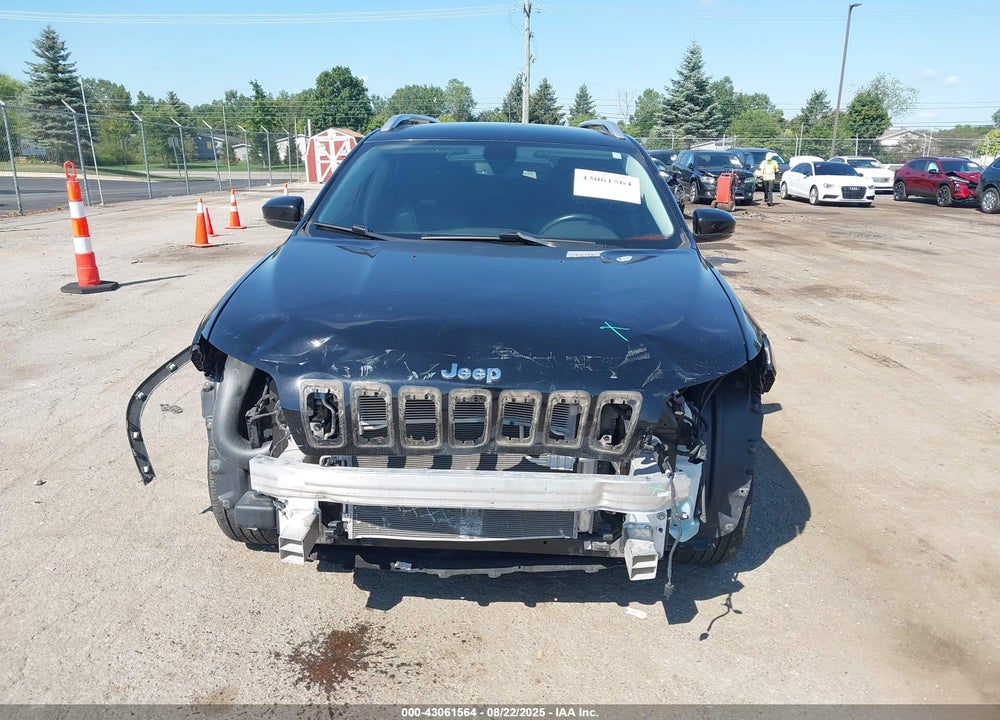 2019 JEEP CHEROKEE VIN: 1C4PJMDX3KD379775