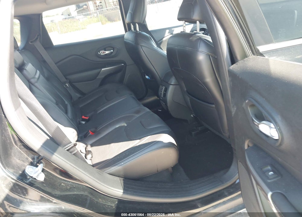 2019 JEEP CHEROKEE VIN: 1C4PJMDX3KD379775