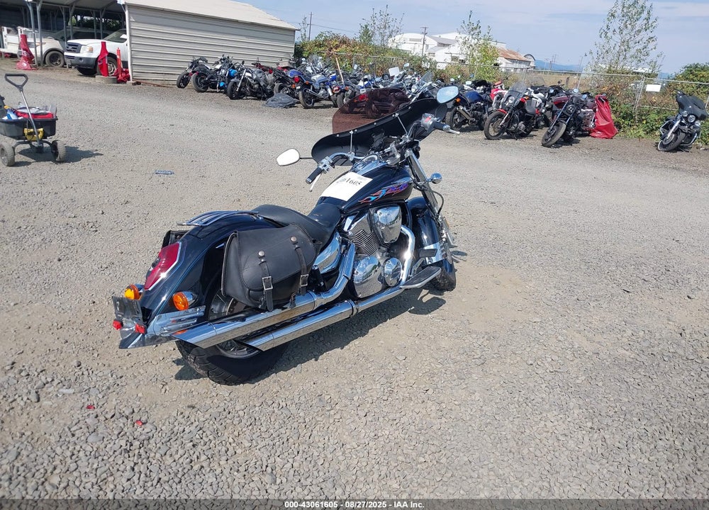 2003 HONDA VT1300 S VIN: 1HFSC52183A000285