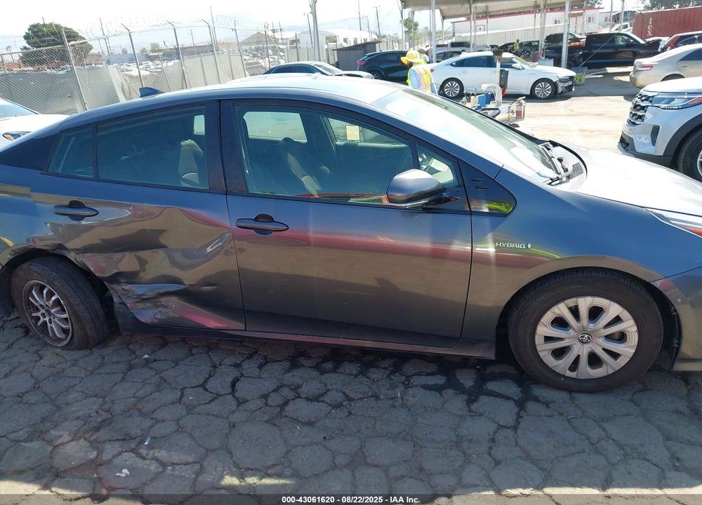 2019 TOYOTA PRIUS VIN: JTDKARFU6K3069524