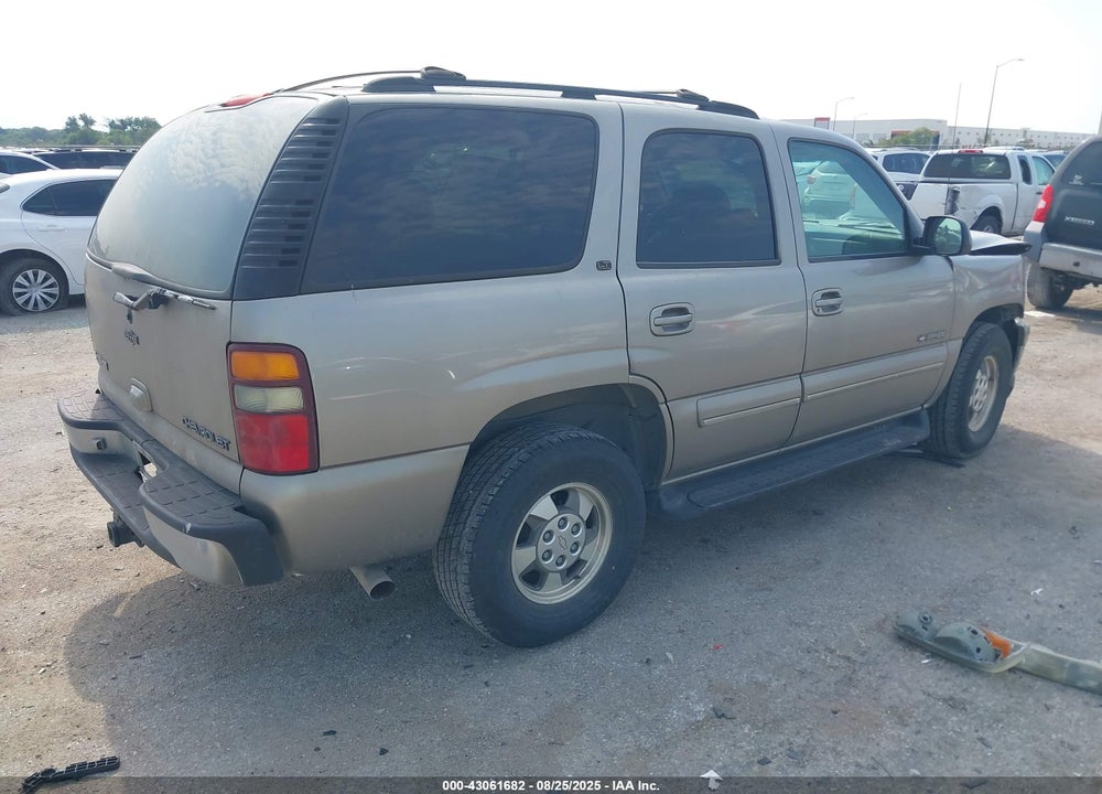 2002 CHEVROLET TAHOE LT VIN: 1GNEC13Z22R138125
