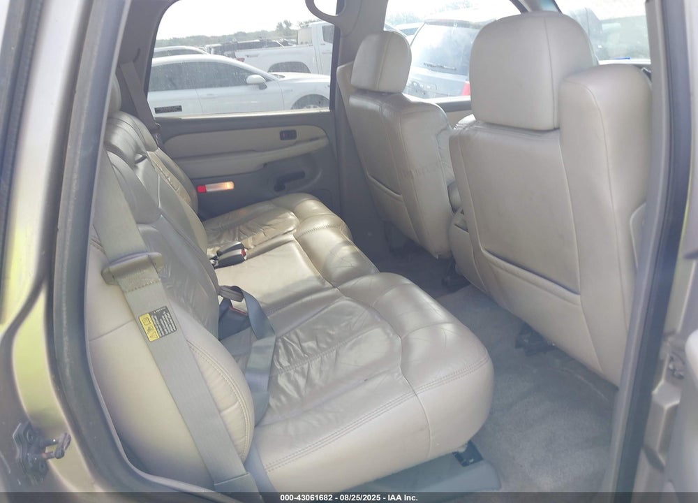 2002 CHEVROLET TAHOE LT VIN: 1GNEC13Z22R138125