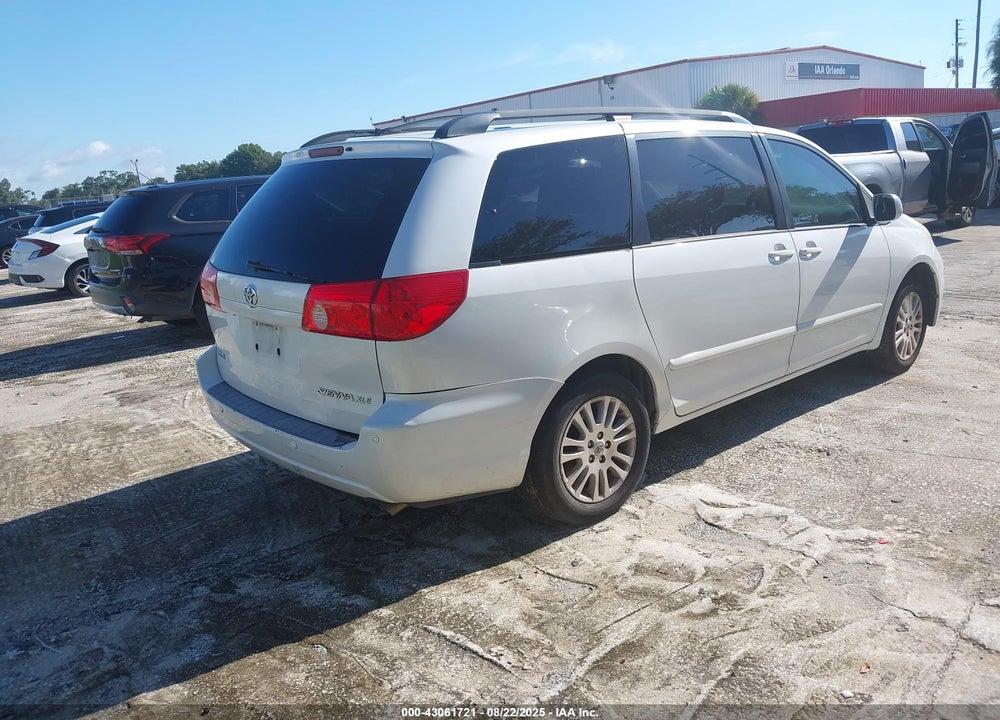 2010 TOYOTA SIENNA XLE VIN: 5TDYK4CC1AS339231