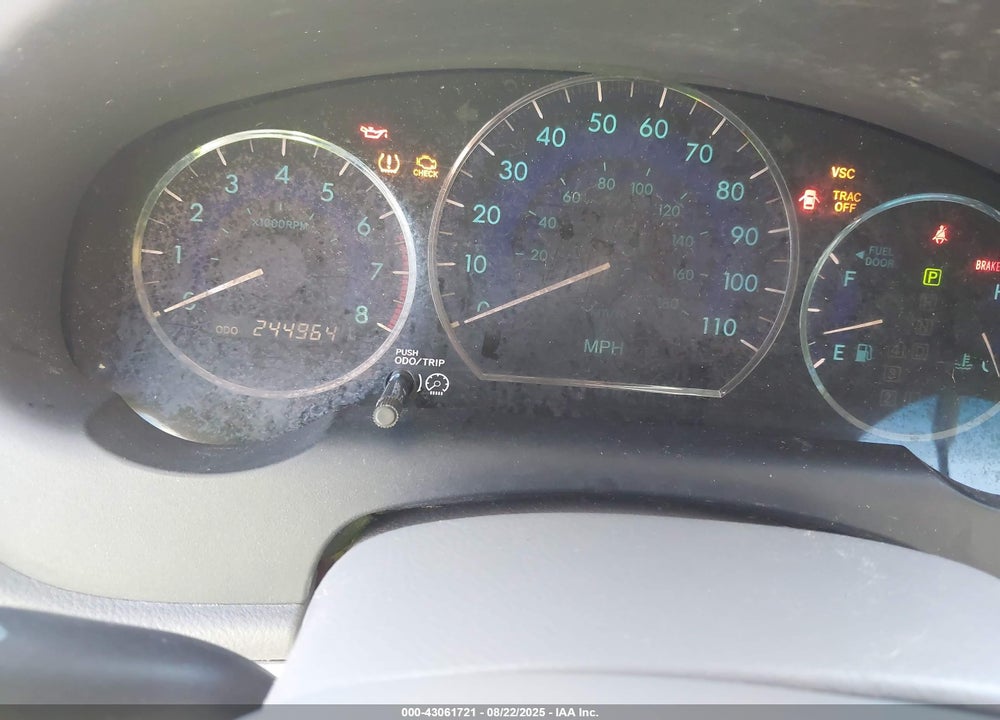 2010 TOYOTA SIENNA XLE VIN: 5TDYK4CC1AS339231