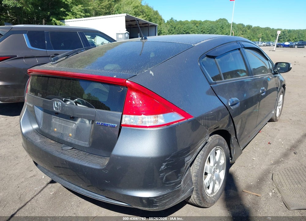 2011 HONDA INSIGHT VIN: JHMZE2H70BS008210