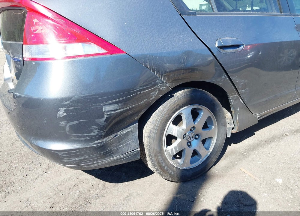 2011 HONDA INSIGHT VIN: JHMZE2H70BS008210