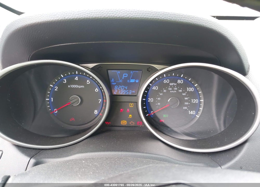 2012 HYUNDAI TUCSON VIN: KM8JUCAC8CU491185