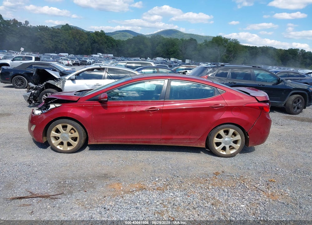 2012 HYUNDAI ELANTRA VIN: KMHDH4AE7CU249139