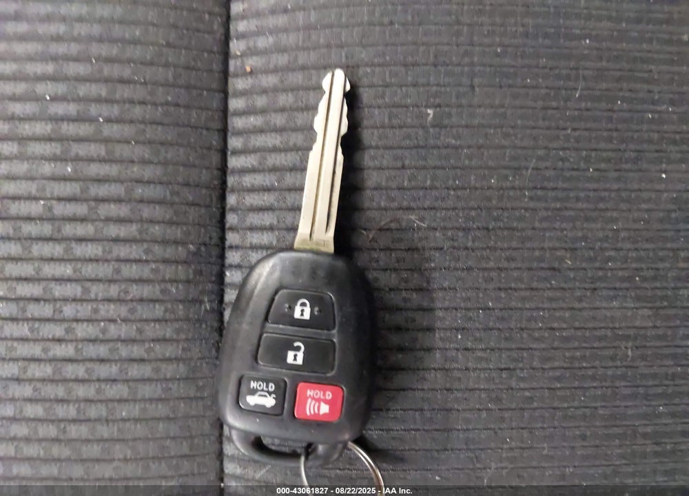 2017 TOYOTA CAMRY VIN: 4T1BF1FK2HU327005