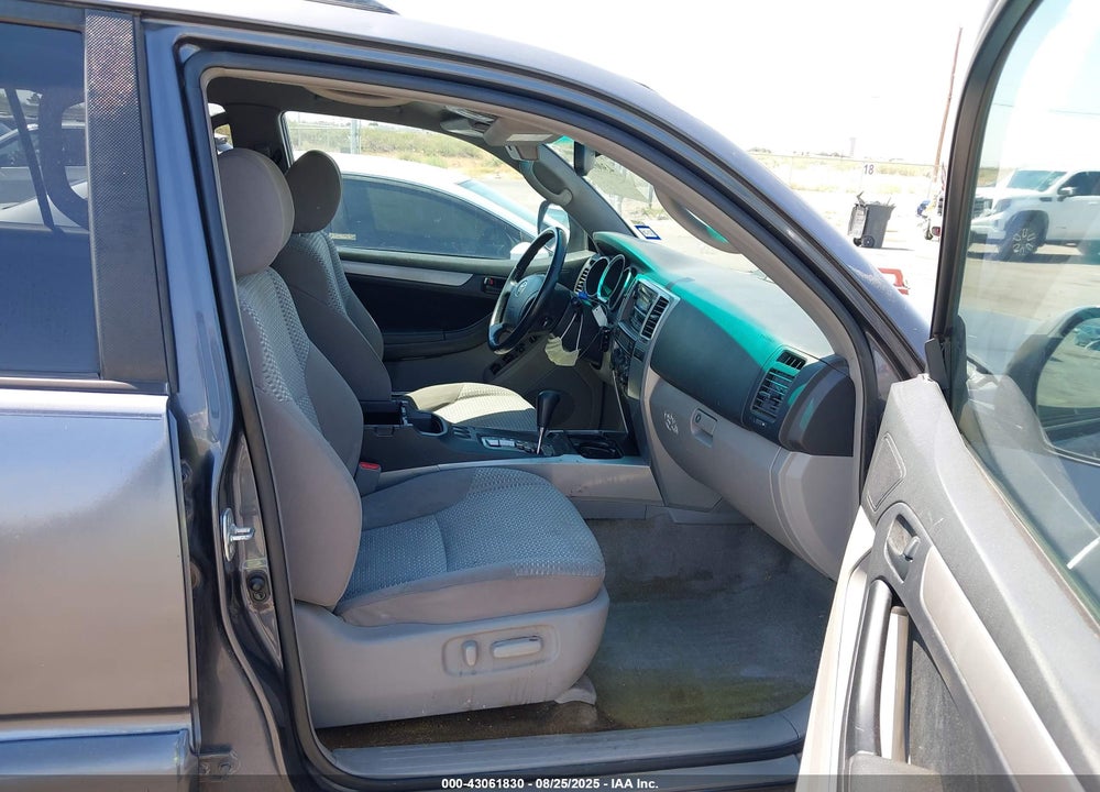 2006 TOYOTA 4RUNNER SR5 V6 VIN: JTEZU14R668053060