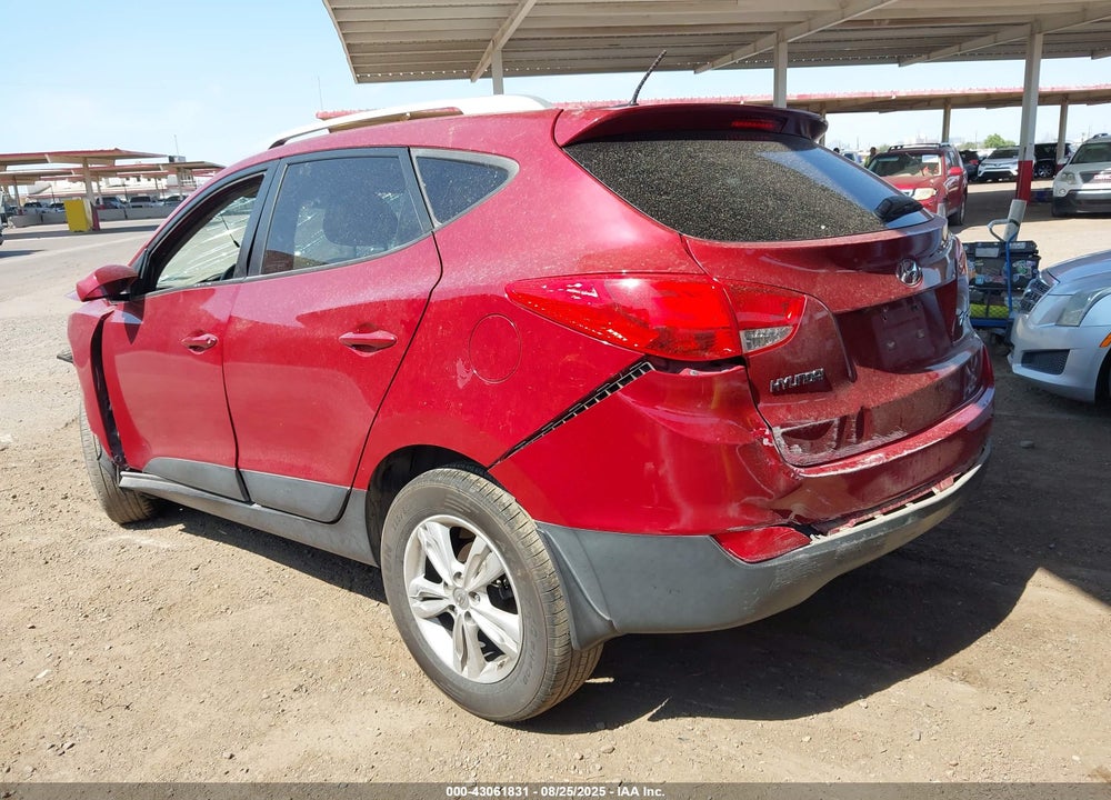 2010 HYUNDAI TUCSON VIN: KM8JU3AC7AU067591