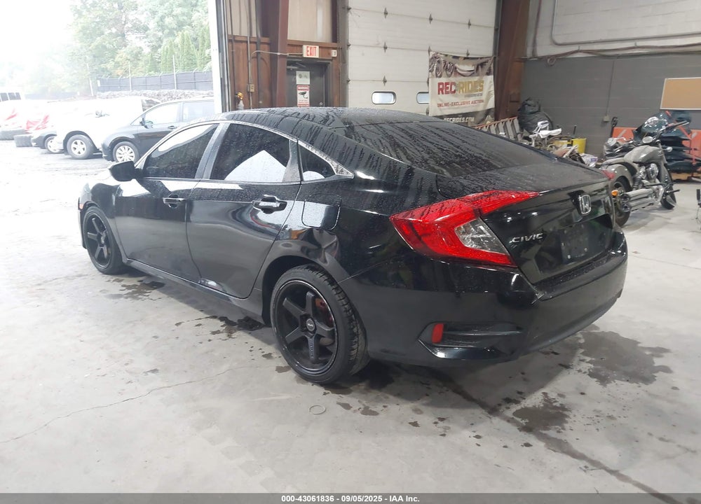 2016 HONDA CIVIC VIN: 2HGFC2F57GH524284