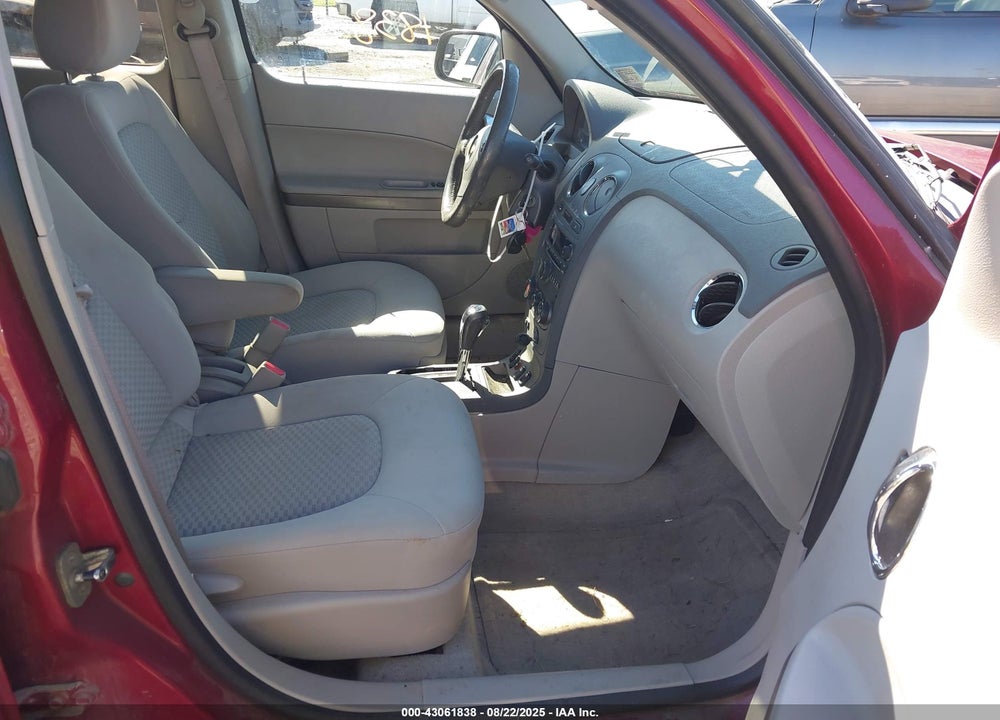 2007 CHEVROLET HHR LT VIN: 3GNDA33P27S601235