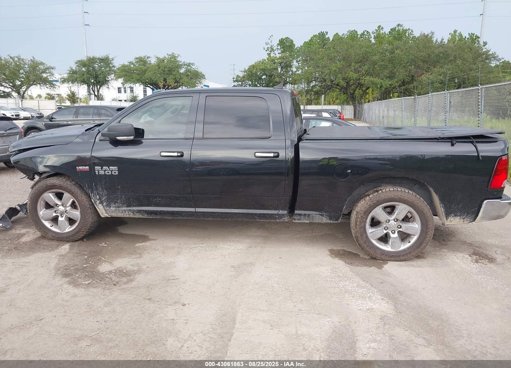 2018 RAM 1500 VIN: 1C6RR6TT4JS160515