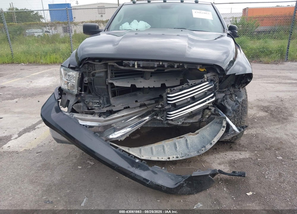2018 RAM 1500 VIN: 1C6RR6TT4JS160515
