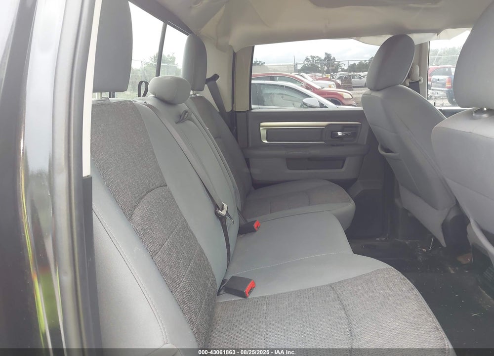 2018 RAM 1500 VIN: 1C6RR6TT4JS160515