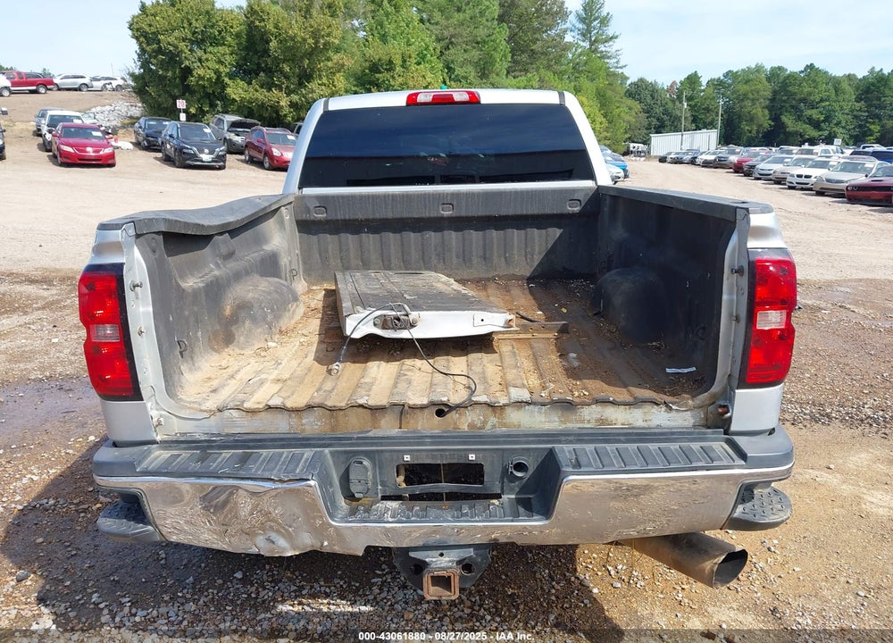 2015 CHEVROLET SILVERADO 2500HD LT VIN: 1GC1KVE88FF156755
