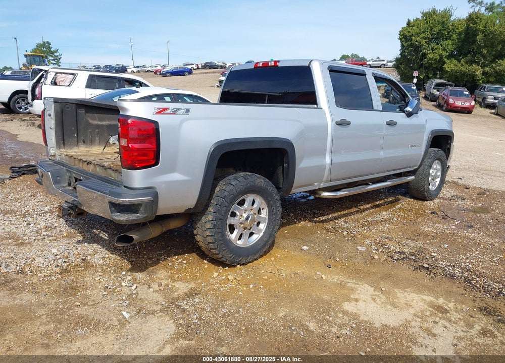 2015 CHEVROLET SILVERADO 2500HD LT VIN: 1GC1KVE88FF156755