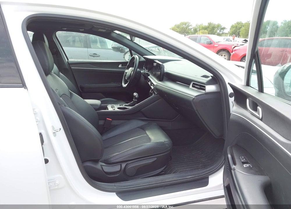 2024 KIA K5 VIN: 5XXG64J25RG242606