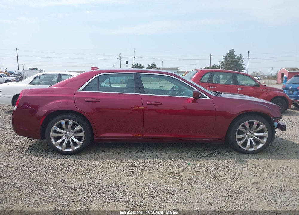 2017 CHRYSLER 300 VIN: 2C3CCAAG8HH646727