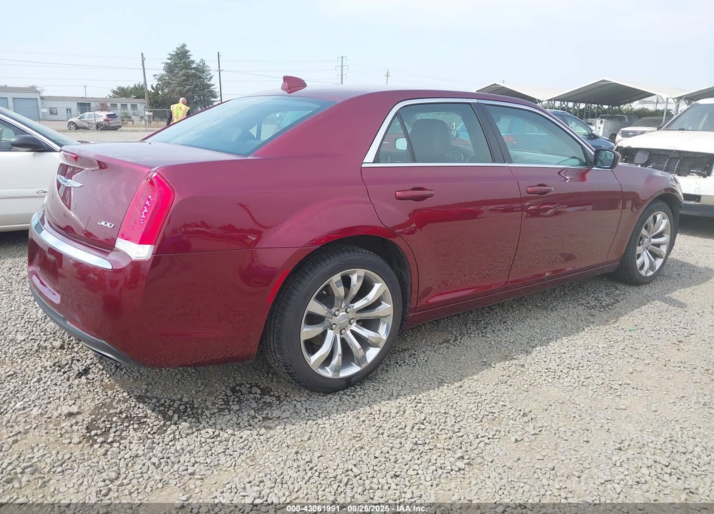 2017 CHRYSLER 300 VIN: 2C3CCAAG8HH646727