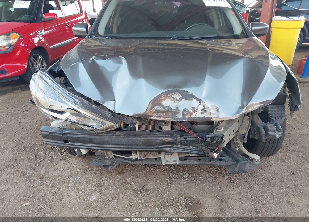 2017 NISSAN SENTRA VIN: 3N1AB7AP8HY253428