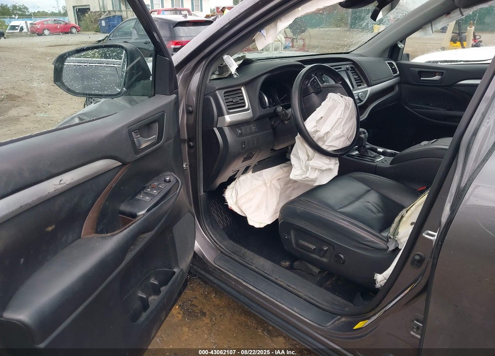 2019 TOYOTA HIGHLANDER HYBRID XLE VIN: 5TDJGRFH7KS068183