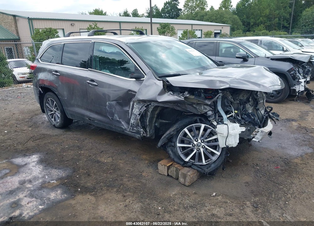 2019 TOYOTA HIGHLANDER HYBRID XLE VIN: 5TDJGRFH7KS068183