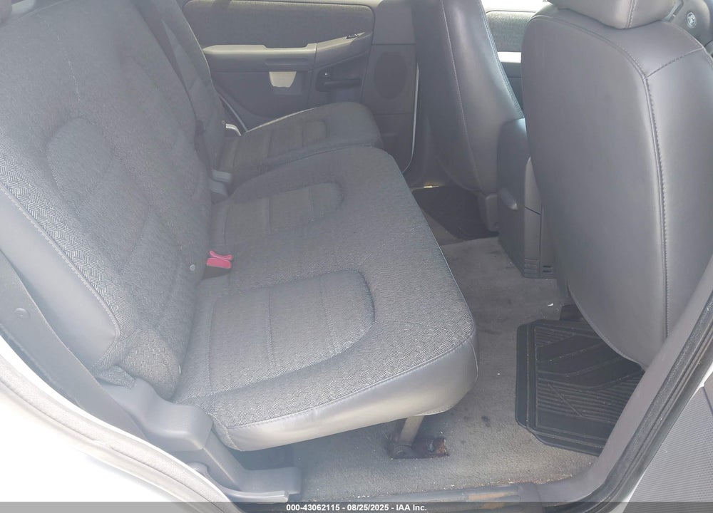 2003 FORD EXPLORER XLS VIN: 1FMZU62K13ZB55617
