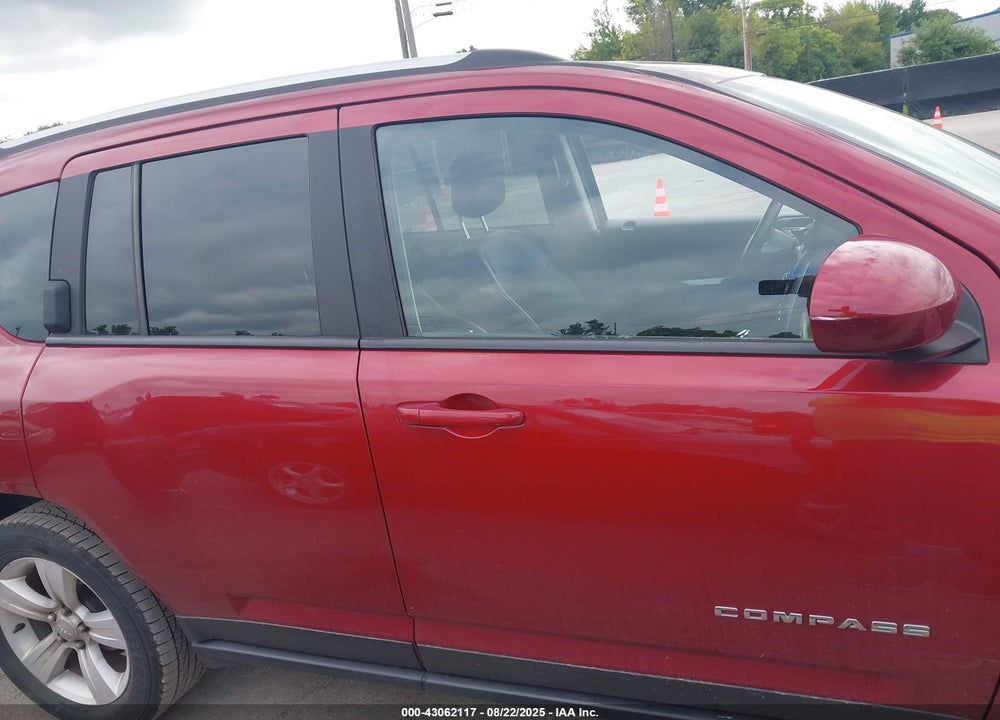 2017 JEEP COMPASS VIN: 1C4NJDEBXHD204930
