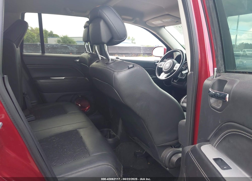 2017 JEEP COMPASS VIN: 1C4NJDEBXHD204930