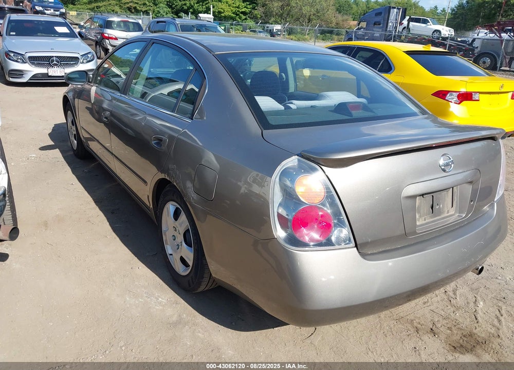 2002 NISSAN ALTIMA 2.5 S VIN: 1N4AL11D02C211175